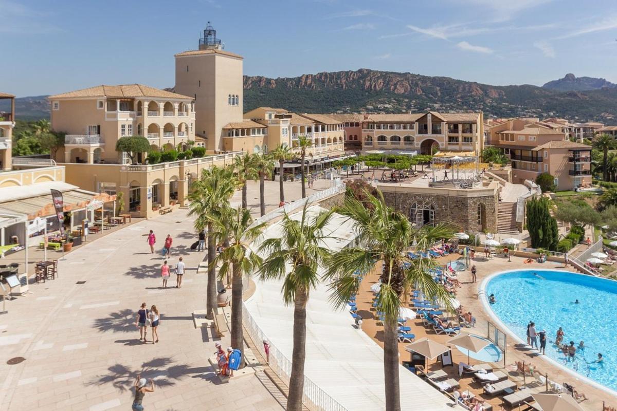 Village Cap Esterel, Piscine, Plage Saint-Raphael (Var) Exterior foto