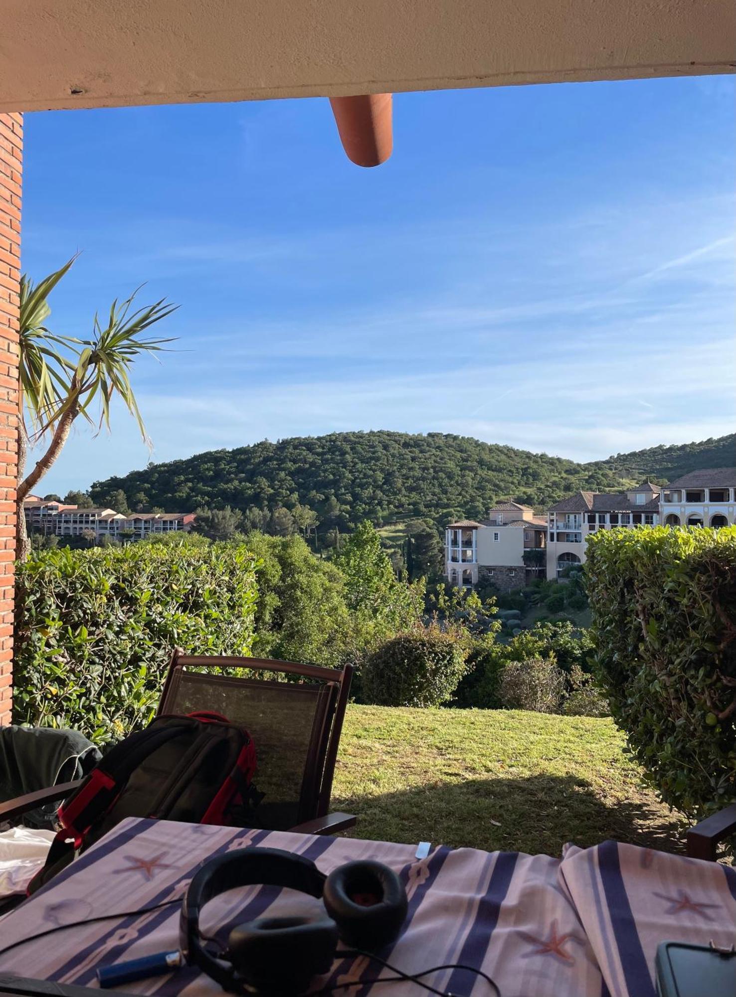 Village Cap Esterel, Piscine, Plage Saint-Raphael (Var) Exterior foto
